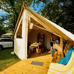 Camping Le Pre Morjal Ispagnac